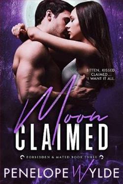 Moon Claimed by Penelope Wylde